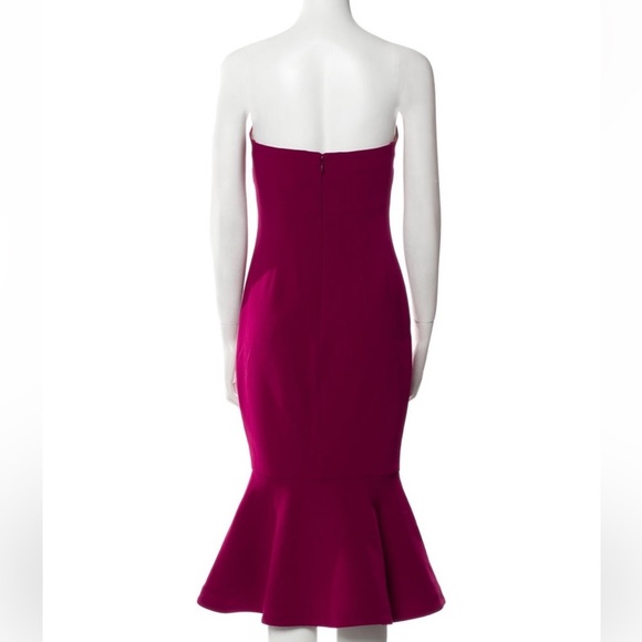 Cing à Sept Strapless Knee-Length Dress
Size: S/US 4 - Picture 2 of 10